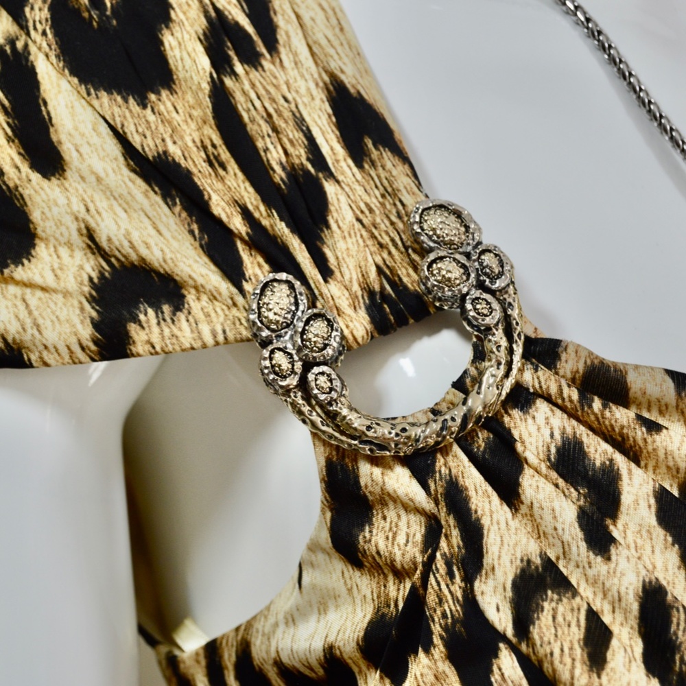 ๐ฎ๐น Roberto Cavalli Brown Animal Print Brooch Detail One Shoulder Dress Size 4 - Picture 10 of 15